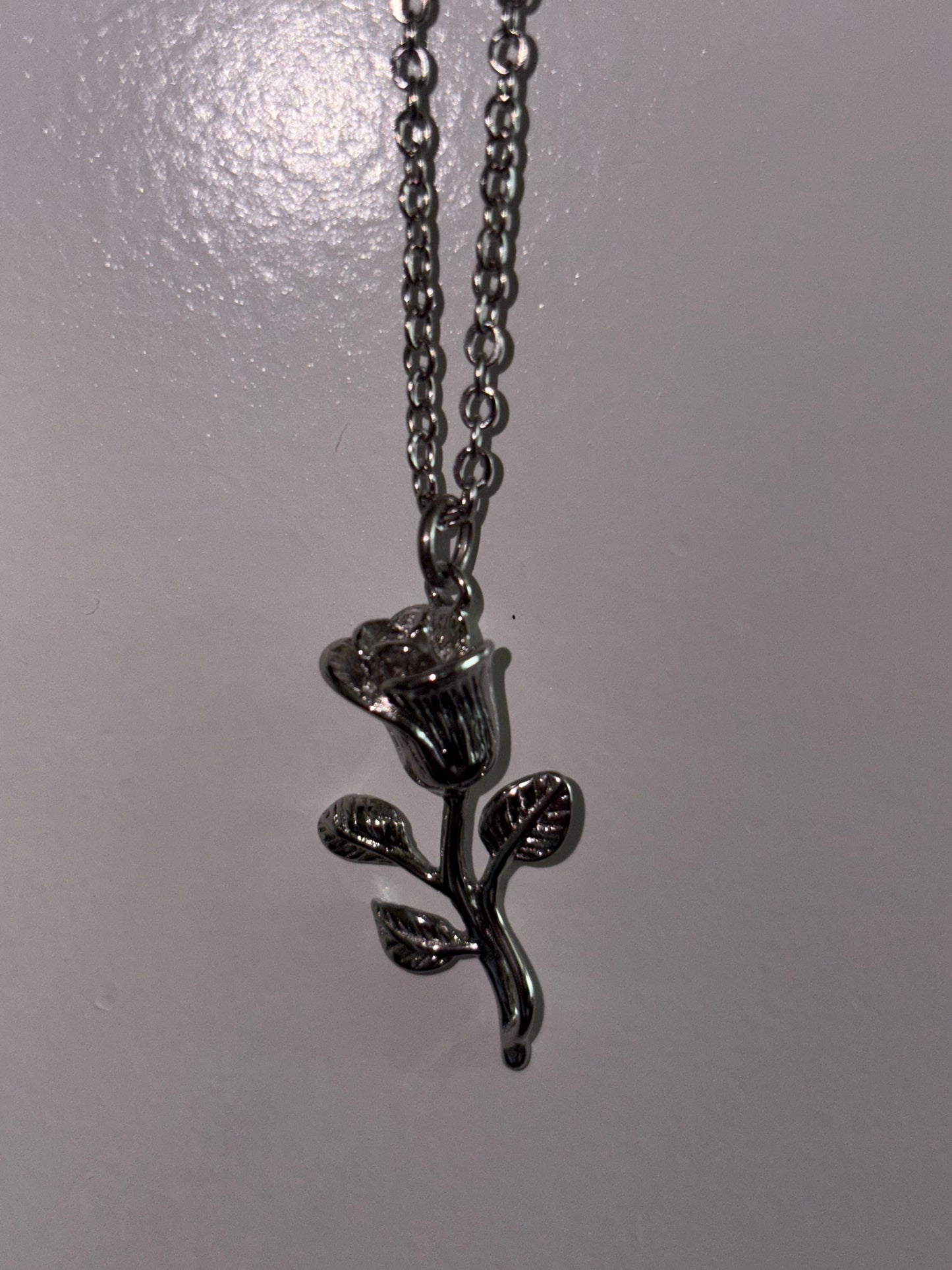 304 Stainless Steel 18k gold filled Rose necklace 19 1/4”